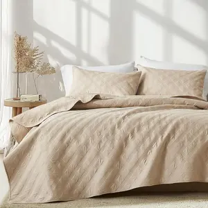 Set Twin Size, Beige Microfiber Ultrasonic Bedspreads, Lightweight Breathable Coverlet, Geometric Pattern Thin Bedding Set for All Season (1, 1 Pillow Sham)