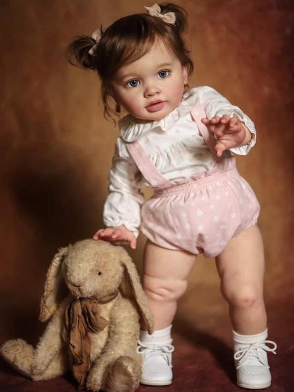 26 Inch Big Reborn Toddler Baby Doll Princess Girl Realistic Newborn Doll Silicone Soft Vinyl Real Looking Reborn Baby Doll Toy Lifelike Set for Kids Age 3+