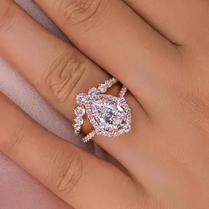 Maxine Elegant 2.2ct Pear Cut 2PC Engagement Ring Set,5A Cubic Zirconia Bridal Ring Set ,Women's Ring Jewelry,Wedding Ring Set for Daily,Travel,Proposal,Birthday,Anniversary