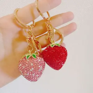 Creative Fruit Keychain Bag Charms Clay Inlaid Diamond 3D Fruit Keychain Pineapple Strawberry Cherry Watermelon Pendant Keychain Accessory Gift