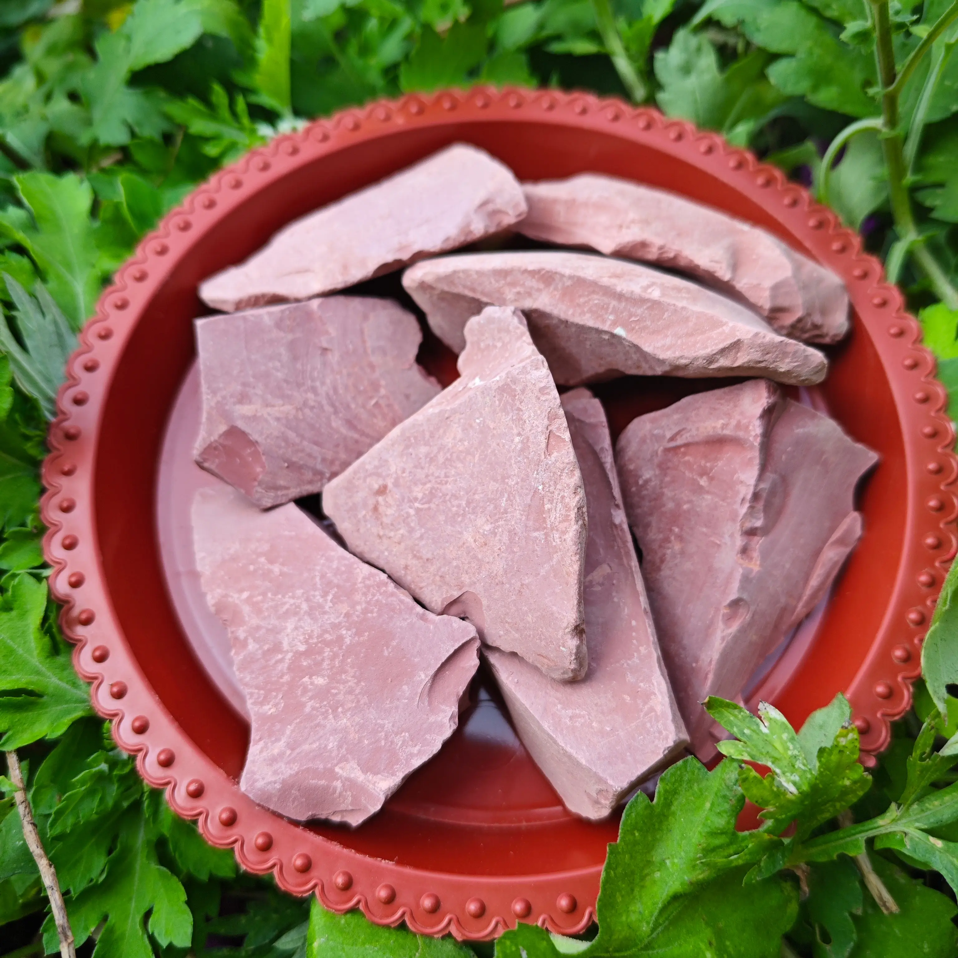 Dig into Pure Pink Clay Goodness – 200g (7oz) All-Natural Kaolin Chunks, Edible & Cosmetic Grade, Zero Additives, Fresh Earthy Aroma, Gets Slightly Sticky with Water, Endless DIY Uses from Face Masks to Crafts