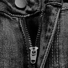 Men's Loose Fit Embroidered Jeans - Cotton Denim Work Pants for Men Everyday Casual Classic Streetwear Style