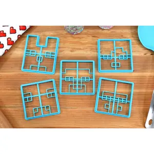 Minecraft Familiar Faces Set 1 Cookie Cutters- Alex, Cow, Steve, Villager, Wolf