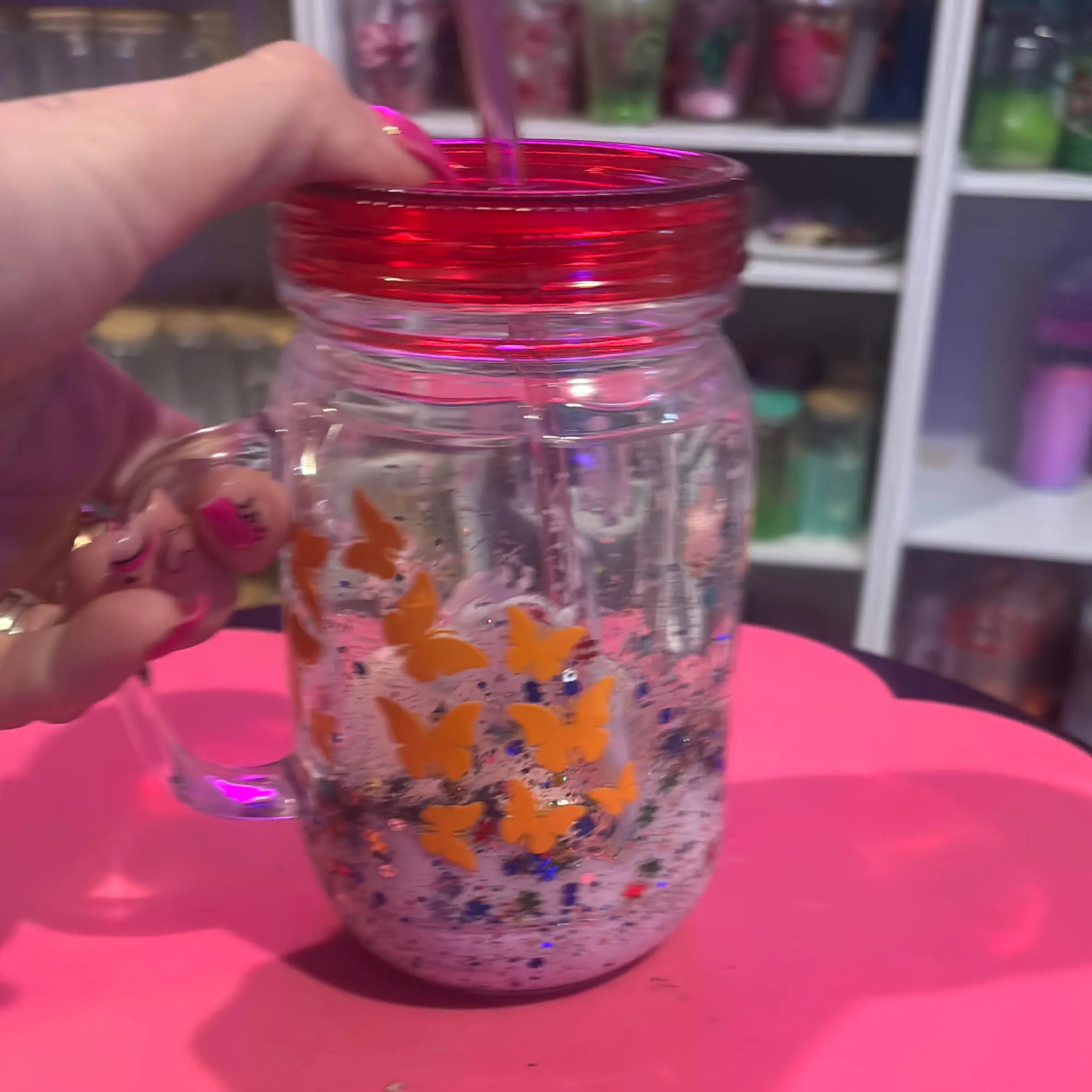 new 25 oz tumbler with colored lids - TikTok Shop