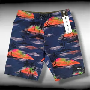 Men's Hurley Phantom Eco Weekender Board Shorts Vibrant Tropical Island (30 or 32)