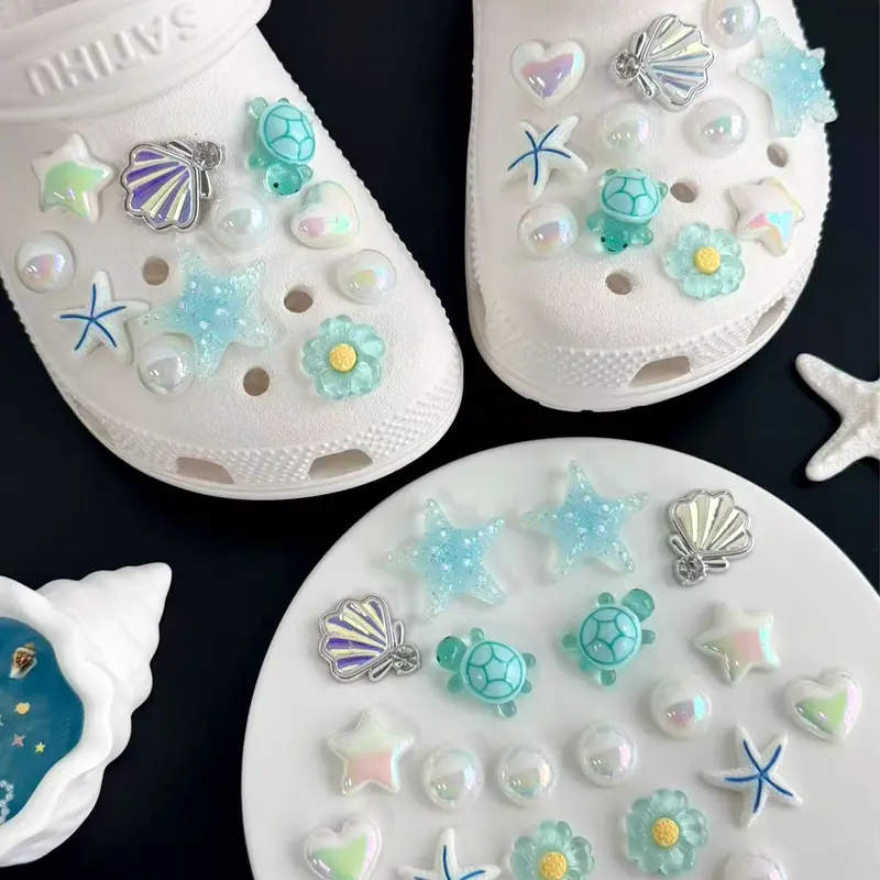 Ocean Series DIY Cute Shoe Charms, Decorative Shoe Accessories, Shoe Embellishment Set, 22pcs Shell Starfish Shark Decorations, Removable for Garden Beach Sandals Slippers, Flip Flop Charms, Garden Shoes, Footwear, Ocean Theme