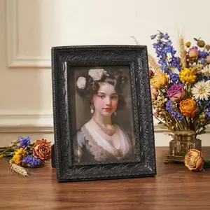 European Vintage Resin Photo Frame, Hand-Painted Decorative Picture Frame for Home Decoration, Bedroom, Living Room, Bathroom