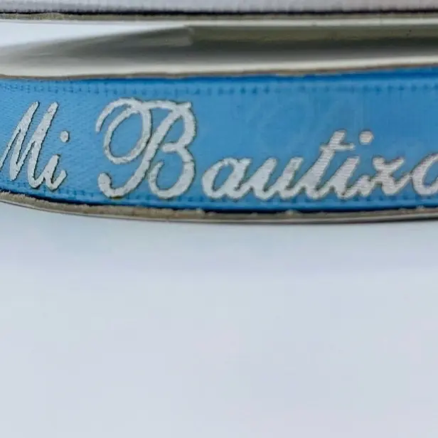 Light blue/gold