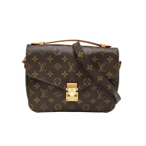 Pre-owned Louis Vuitton 【Dina】LOUIS VUITTON Pochette Metis Monogram PVC Pristine