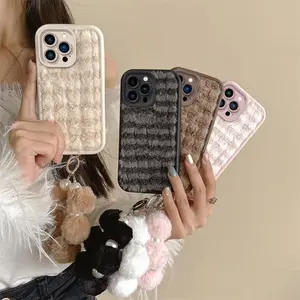 Plush checkered phone case For iPhone 17 Air 16 15 14 13 12 11 Pro Max, with wrist strap, fashionable protective case