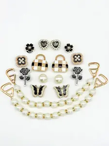 16 Pcs High-End Resin Shoe Accessories, Pearl Chain Butterfly DIY Shoe Buckles, Versatile Shoe Decorations, Fashionable Footwear Accents, Shoe Charms