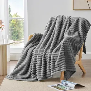 All Season Solid Color Wide Stripe Blanket Soft Comfy Blanket Multi-functional Soft Throw Blanket For Bed Sofa Camping Pet Nap Soft Blankets