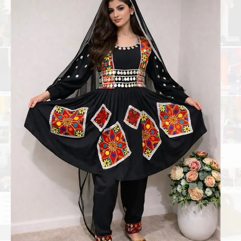 vintage women's dresses Unique Vintage Black Delores Swing Dress with Sleeves