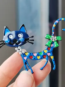 Original Design Blue Cat Brooch Unique Unisex Fashion Accessory, Stylish Lapel Pin for Daily Wear & Special Occasions