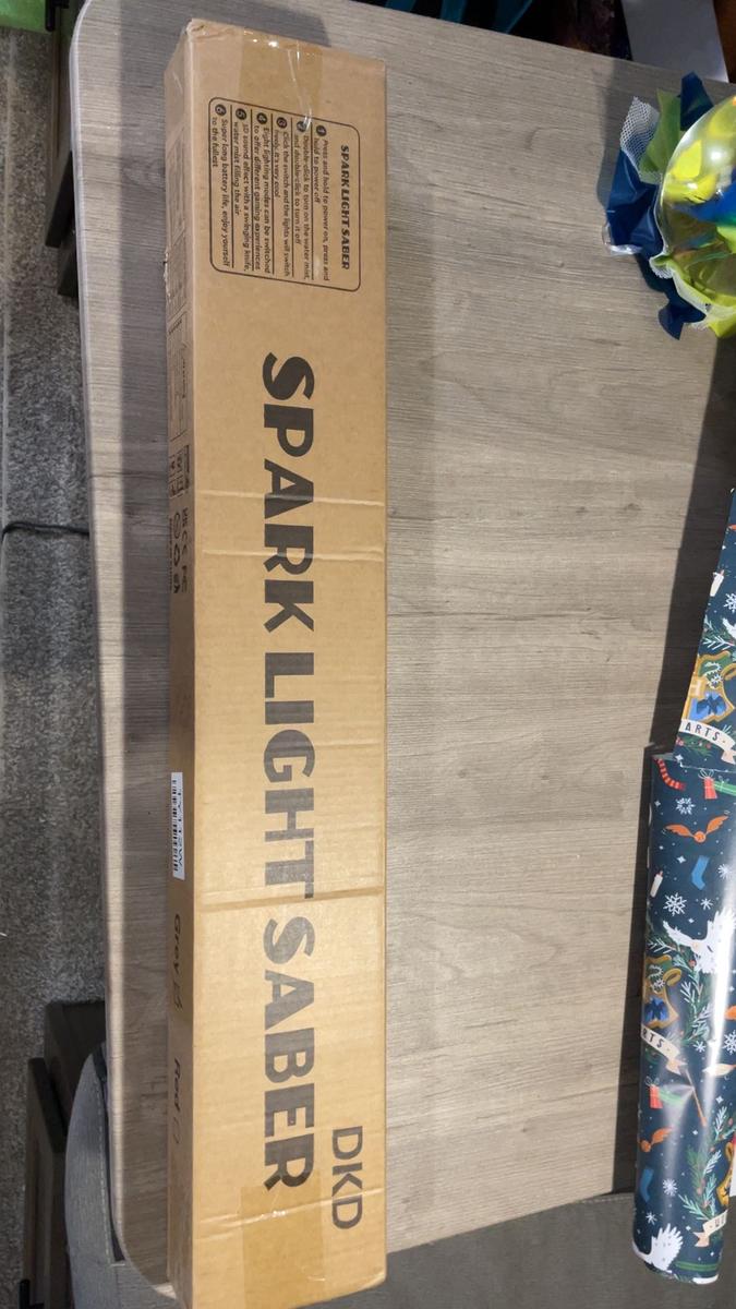 Item: 31.5" SparkBlade - Long Version(Gray)