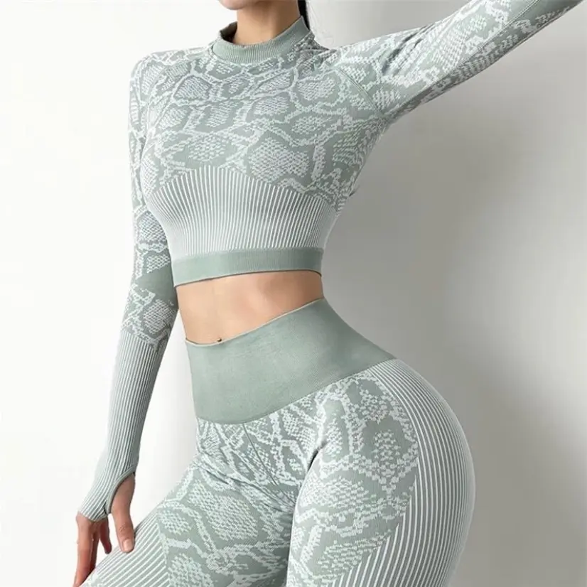 Olive green fitness set Long Sleeve
