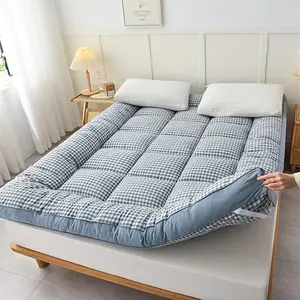 Luxury Plaid Mattress Topper, Soft Cozy Warm Bedding Pad, Breathable Fall Winter Bed Topper for Bedroom Apartment Guest Room Dorm