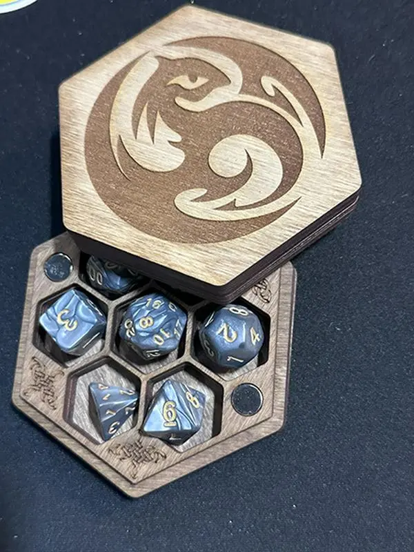 Dungeons and Dragons - Dice Box