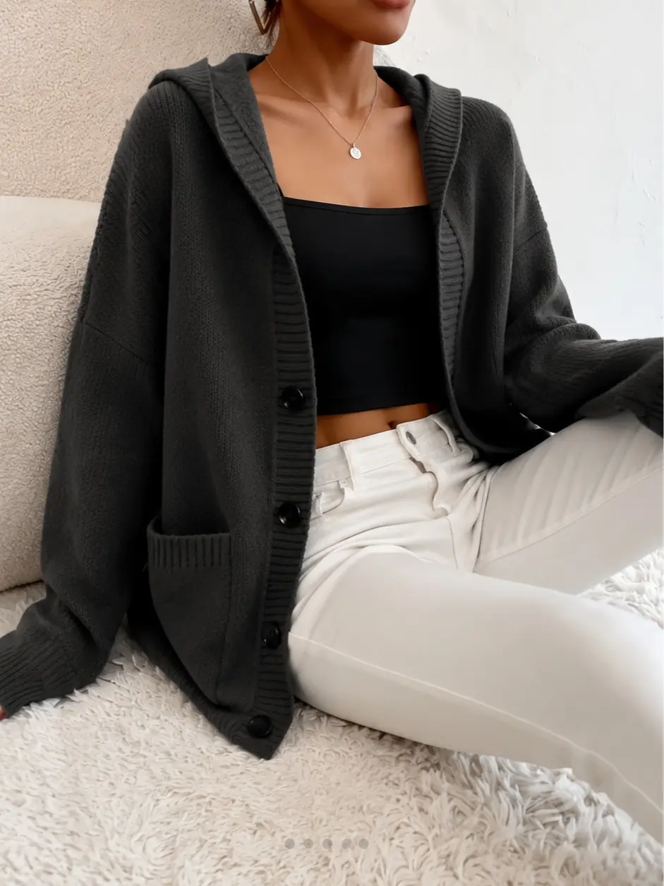 Women's Basic Minimalist Fitted Longsleeve Knitwear - Heavyweight Polyester Winter Hooded Buttoned Pullover, Skin-Friendly Soft Versatile Foldable Acrylic Top for Casual, Street Wear, Longsleeves, Sweater, Party, Thanksgiving, Simple, Halloween