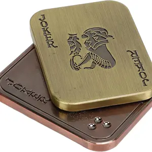 Adult Stress Relief Toys Metal Poker Push Card Sliding Block Sensory Toy Finger Skateboard, Stress Reduction Cube, 2 Pieces, Stress Relief Fidgeting, Fidget Slider