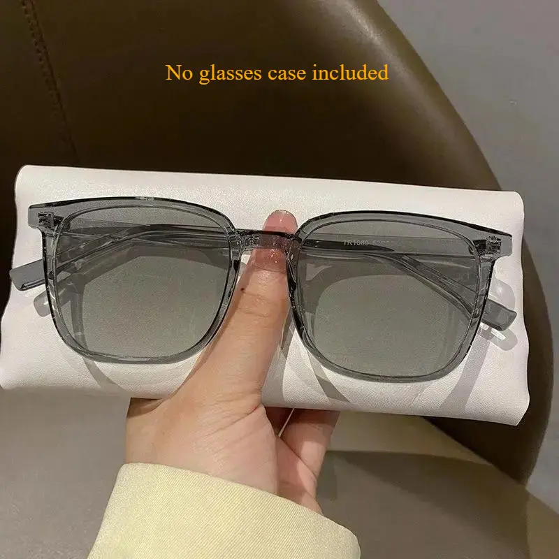 Transparent gray[color-changing black gray]
