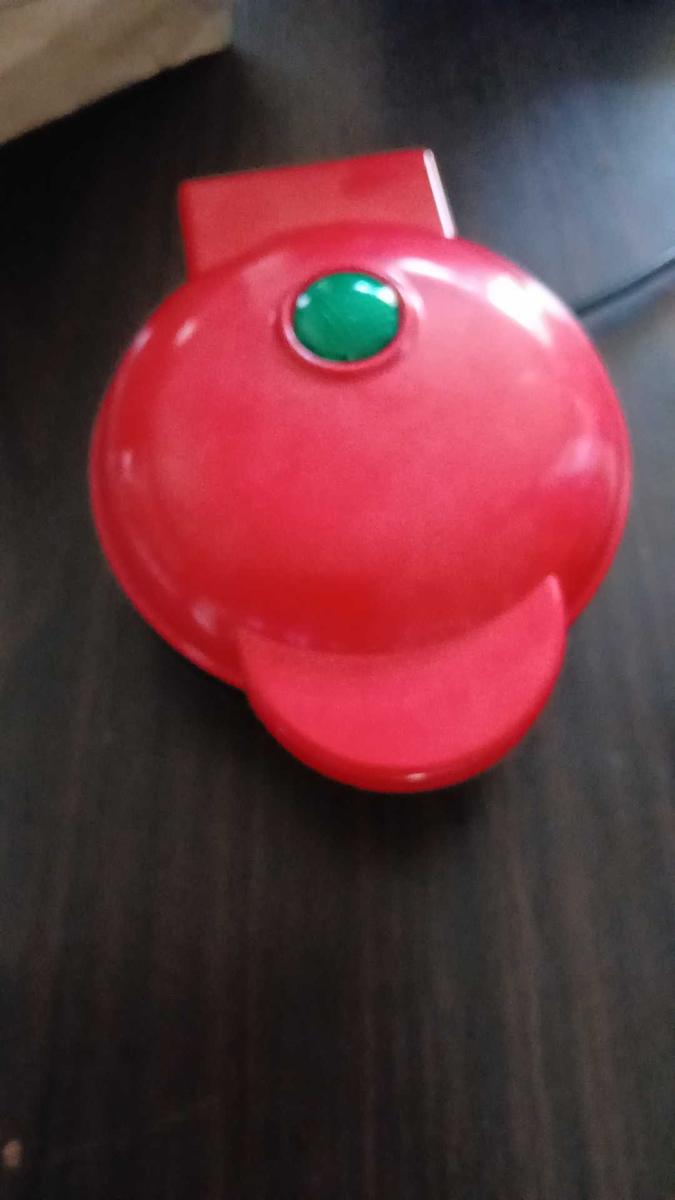 Item: Red, US Plug - 1PC