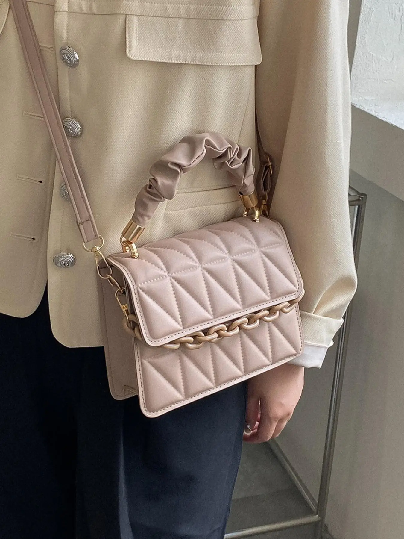 Women's Quilted Chain Decor Frill Strap Square Satchel Bag, Casual Elegant Handbag for Party, Club, Female Basic Classic Flap Shoulder Bag