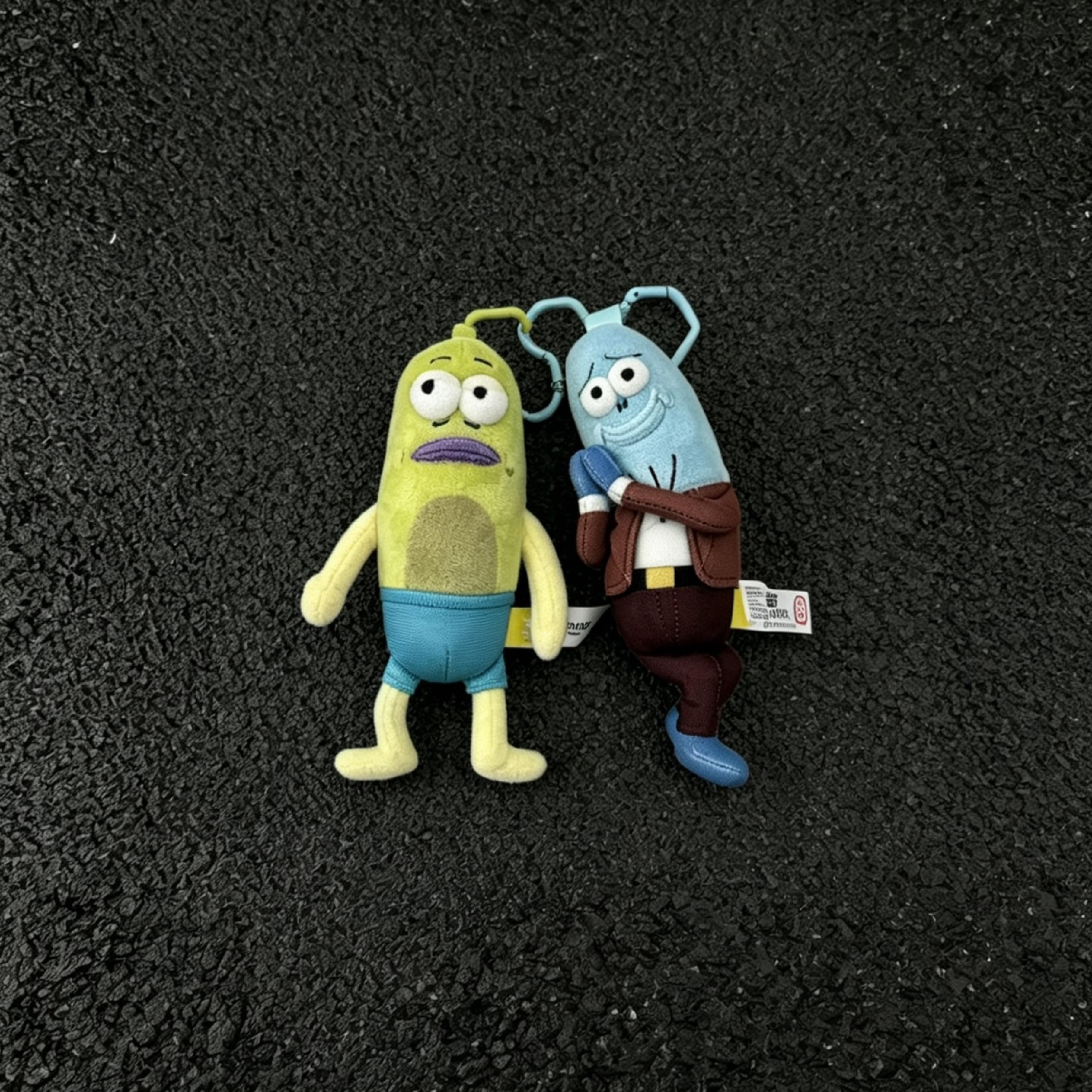 MINISO SpongeBob SquarePants Bikini Bottom Residents Cotton Compact Cartoon Character Plush Keychain, Cute Soft Everyday Bag Charm Pendant for Fans, Cute Keychains, Keychain Collectibles