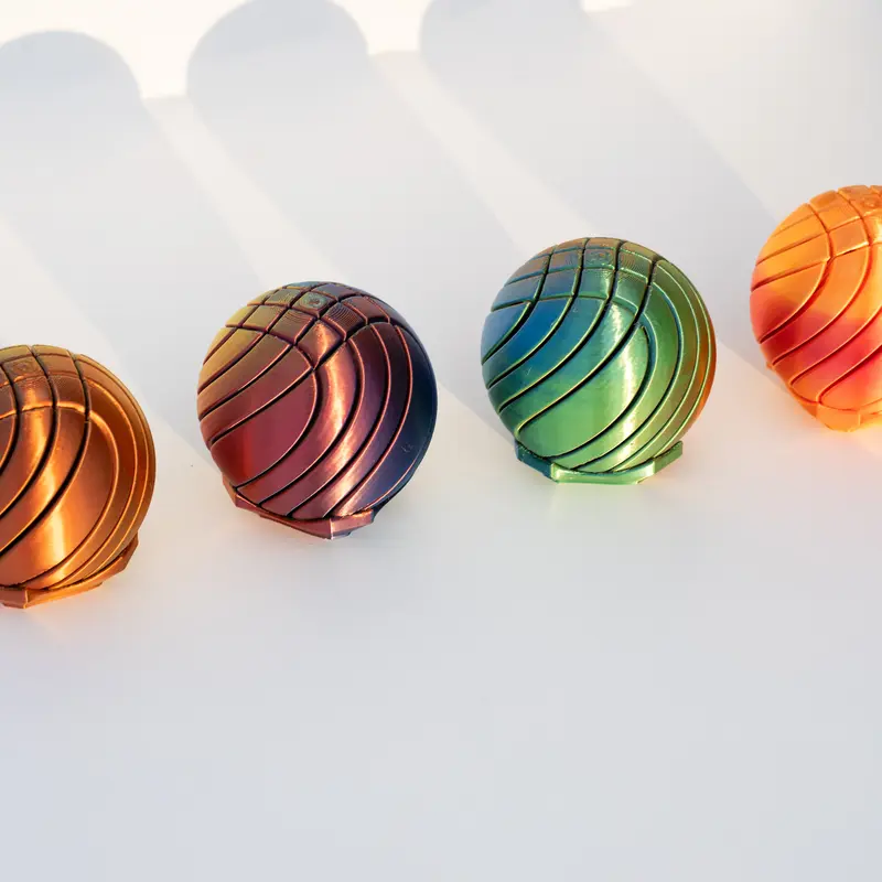 3D Printed Plastic Liquid Ball Figurine - PLA Material Eco-Friendly Smooth Decorative Piece, Creative Desktop Decoration, Figurines for Adults, Modern Home Ornament