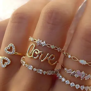 Set of 7 simple elegant zinc alloy heart rings for women, daily wear, wedding party, birthday gift, valentine's day, engagement tag, fashion jewelry