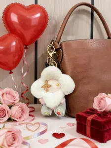 Fluffy Flower Doll Keychain with Buckle, Plush Filled Toy Key Ring, Daily Use & Gift Fashion Bag Accessory, Cute Car Key Chain, Keychain for Bags
