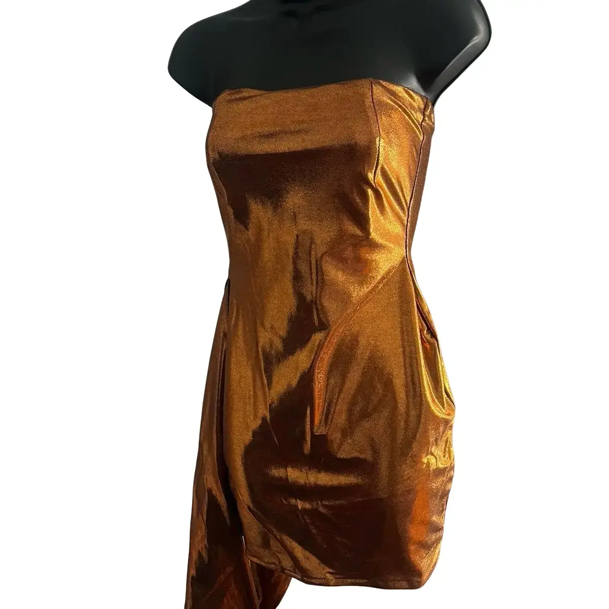 Medium Bronze Dress for Women - Casual Style, Perfect for Any Occasion - Womenswear