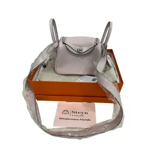 Pre-owned HERMÈS Leather Shoulder Bags Mini Lindy II Clemence – Mauve Pale with Palladium Hardware