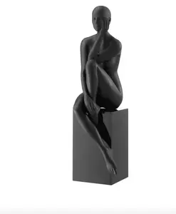 ANTOINETTE DOLL SCULPTURE WITH BASE // MATTE BLACK