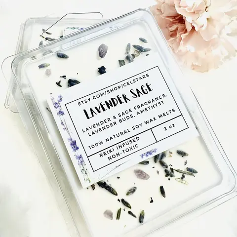 2oz Reiki-Blasted Lavender Sage Plant-Based Soy Wax Melts with Crystals, Reiki-Infused Cleansing Energy Candle, Clean Non-Toxic Home Aromas, Decoration to Add Calm to Any Room