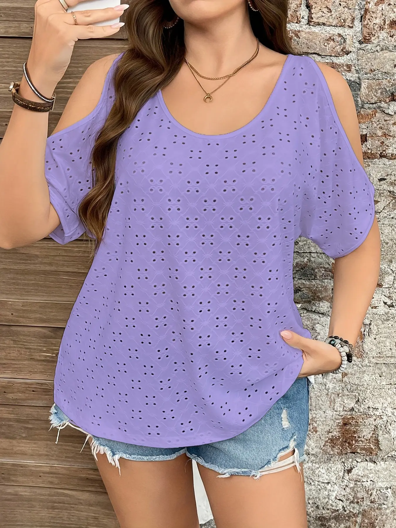Plus Size Boho Bohemian Casual Cold Shoulder Batwing T-Shirt Blouses, Summer Fashion Chic Clover Embroidered Hollow Out Short Sleeve Round Neck Women's Top, Back Tie Detail