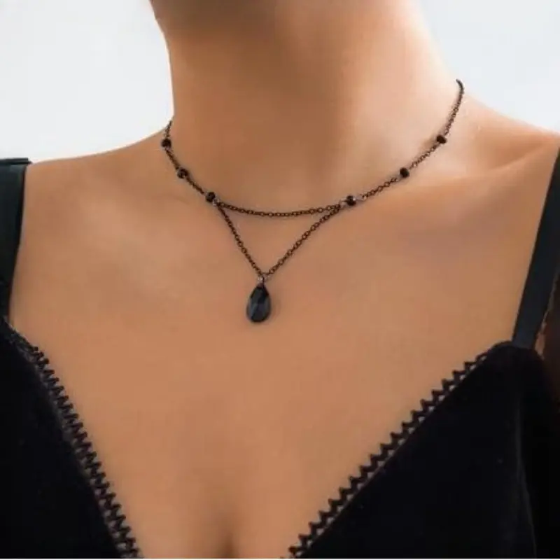 Women's Vintage Gothic Hypoallergenic Dramatic Teardrop Tassel Pendant Y Choker Necklace - Red Water Drop, Stylish Accessories, Costume Jewelry for Daily Wear, Halloween Gift
