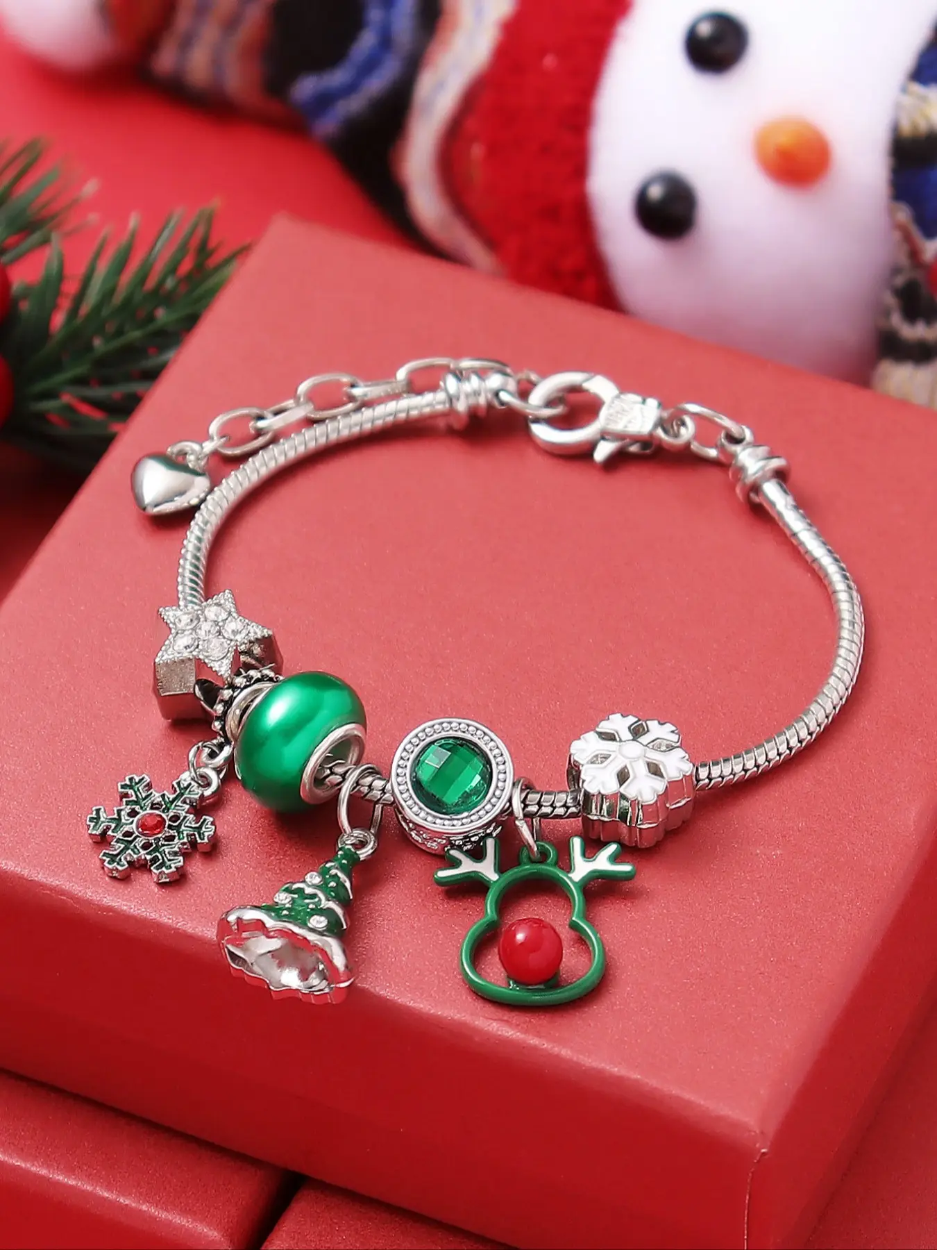 Christmas Cute Hollow Deer Snowflake DIY Beaded Copper Chain Charm Bracelet, Women's Holiday Party Accessory, Gift for Friends and Family