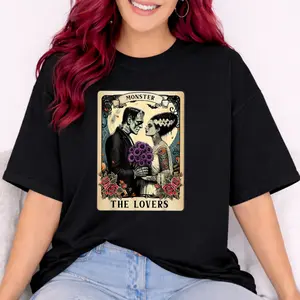 Tarot The Lovers Monster Illustration T-Shirt | Vintage Couple