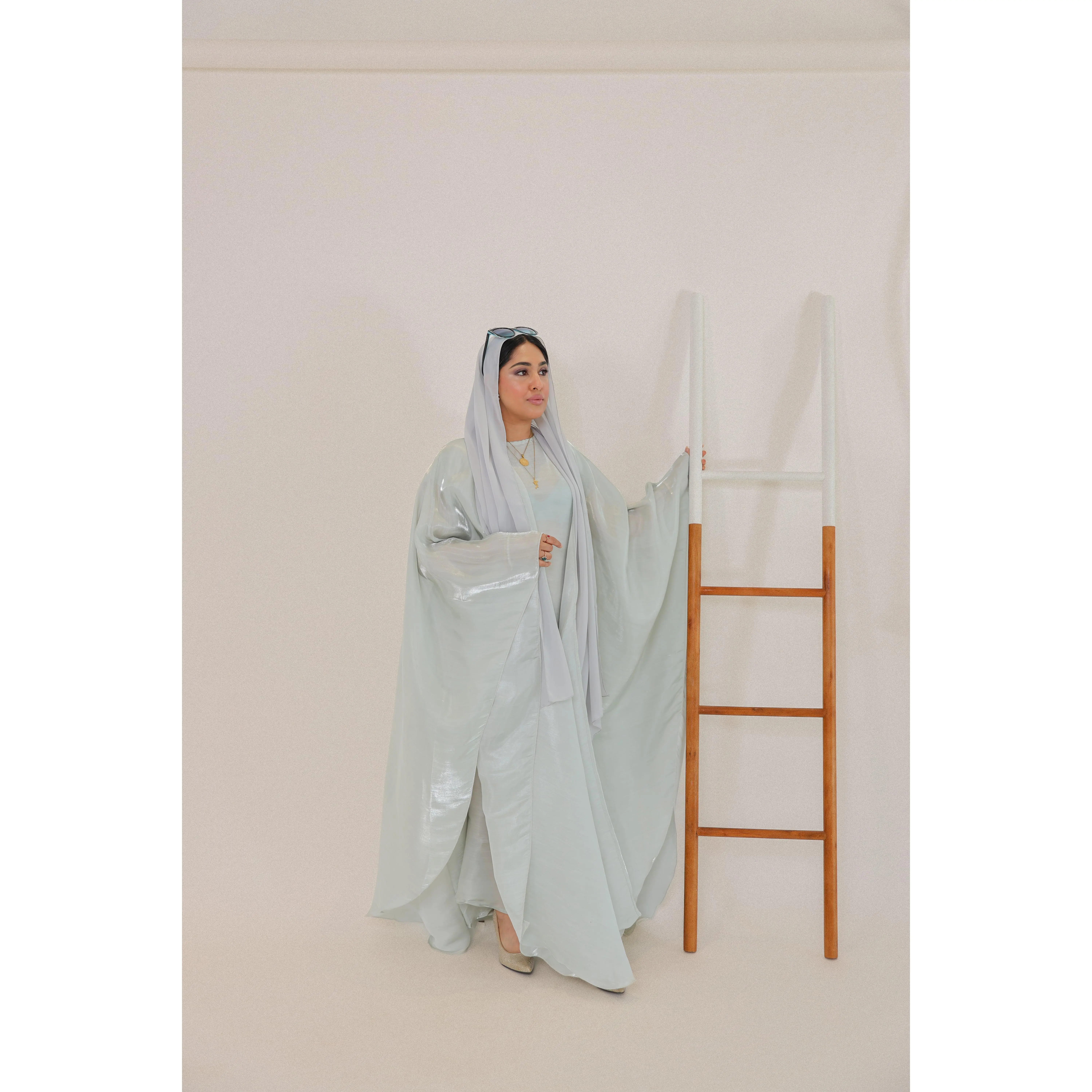 Shadowed Grace Abaya - Silver Gray
