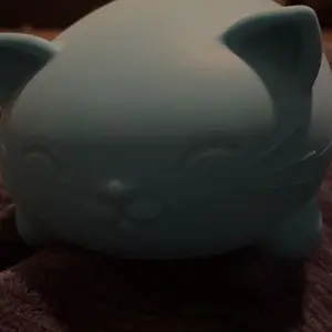 Super NeeDoh Cool Cats - Squishy, Sqeezy, Stretchy Stress Ball Cats -Huge NeeHoh 4.5" in Diameter -  Assorted Colors - 1 Random Color