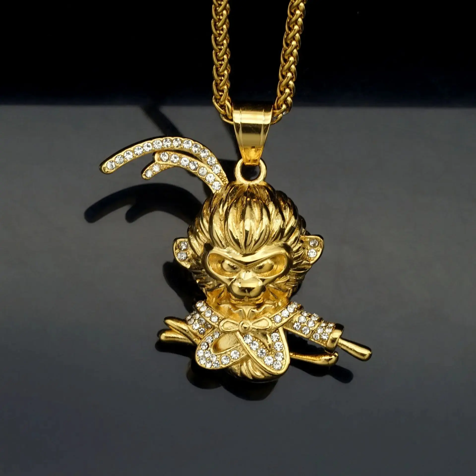 HIP Hop Ice Out Gold Color Sun Wukong monkey, Chinese style 316L Stainless Steel with Rhinestone Pendants for Men Jewelry