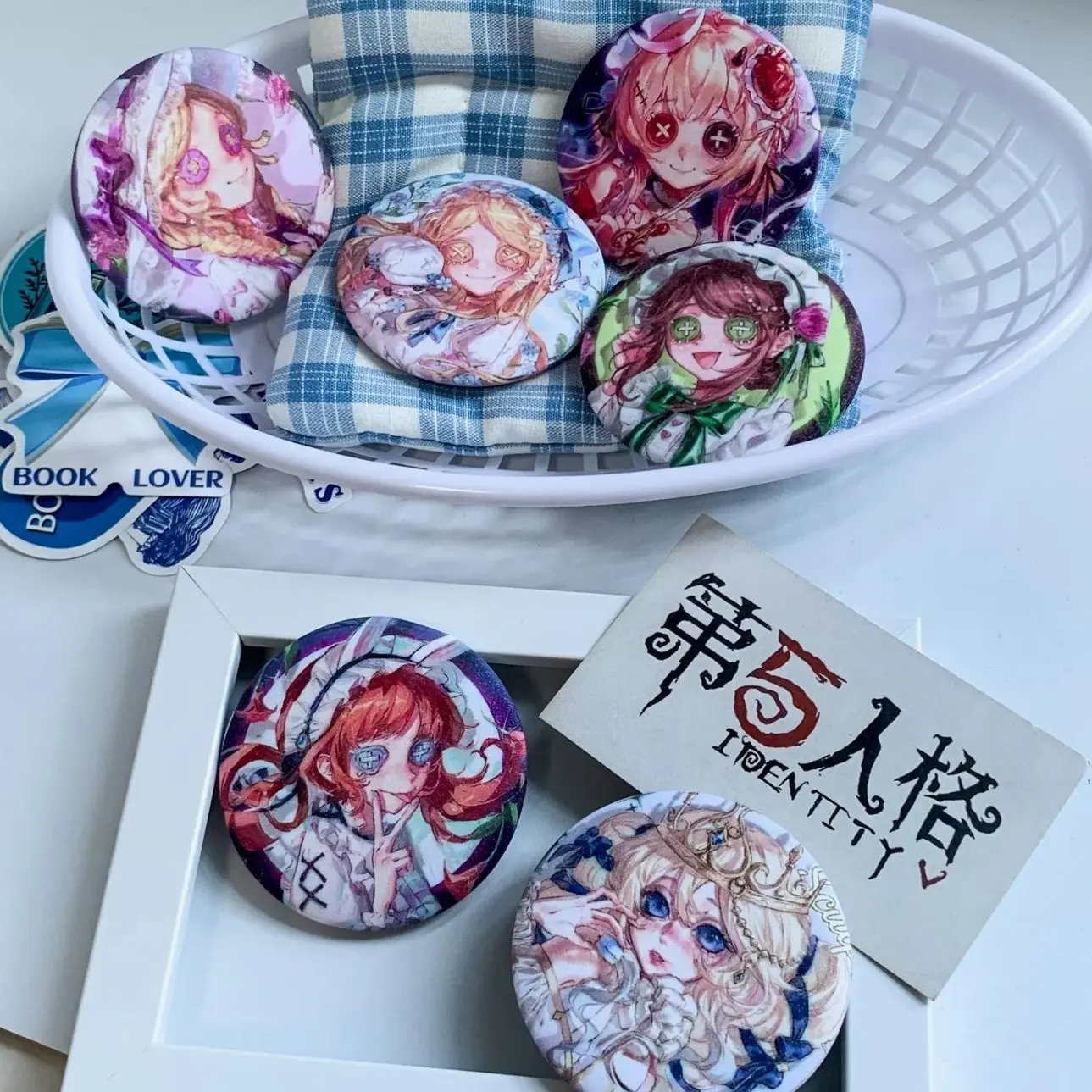 Identity V Anime Badge Brooch, Round Tinplate Pin