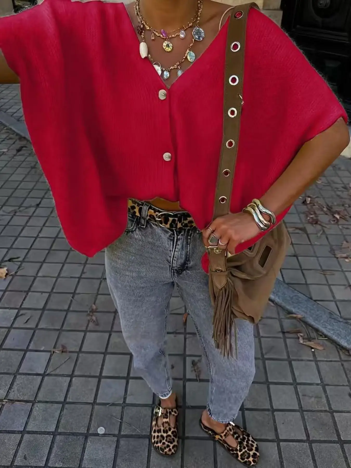 Women's Plus Size Solid Color V-Neck Single Button Batwing Short Sleeve Casual Everyday Basic Soft Knit Oversized Loose Cardigan, Comfortable and Stylish Elegance Outerwear Knitwear