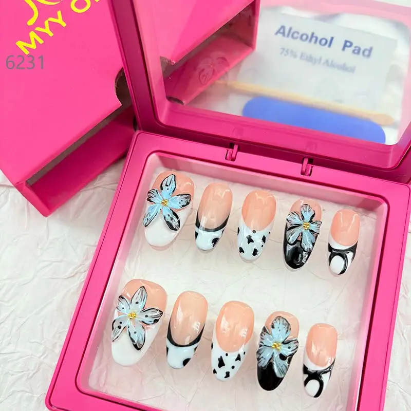 .DP.6231.Carved Hand-Painted Wearable Nails