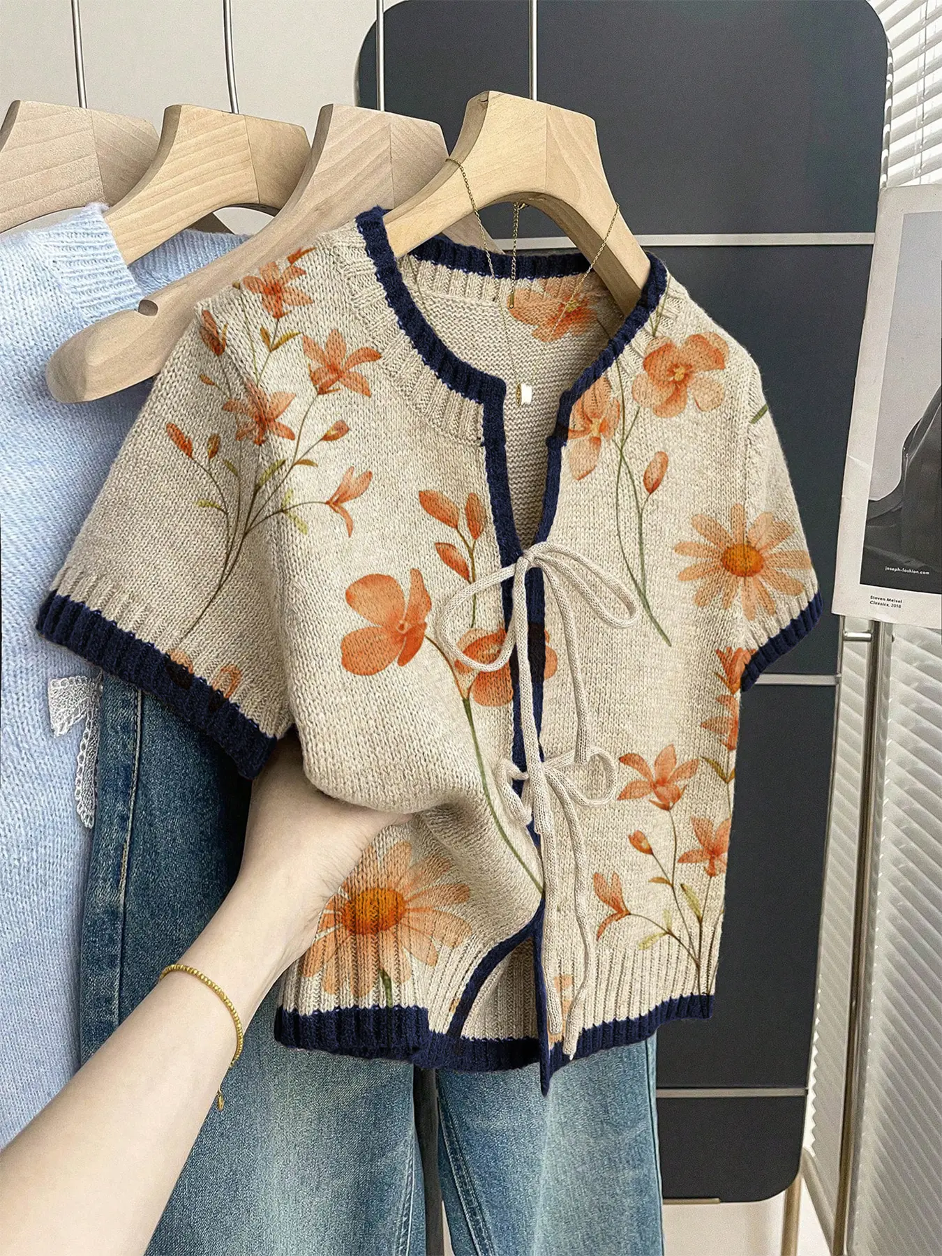 Boho Style Loose Round Neck Knit Top, Floral Print Short Sleeve, Women's Summer Casual Wear, Front Tie Design, Contrast Binding, Womenswear