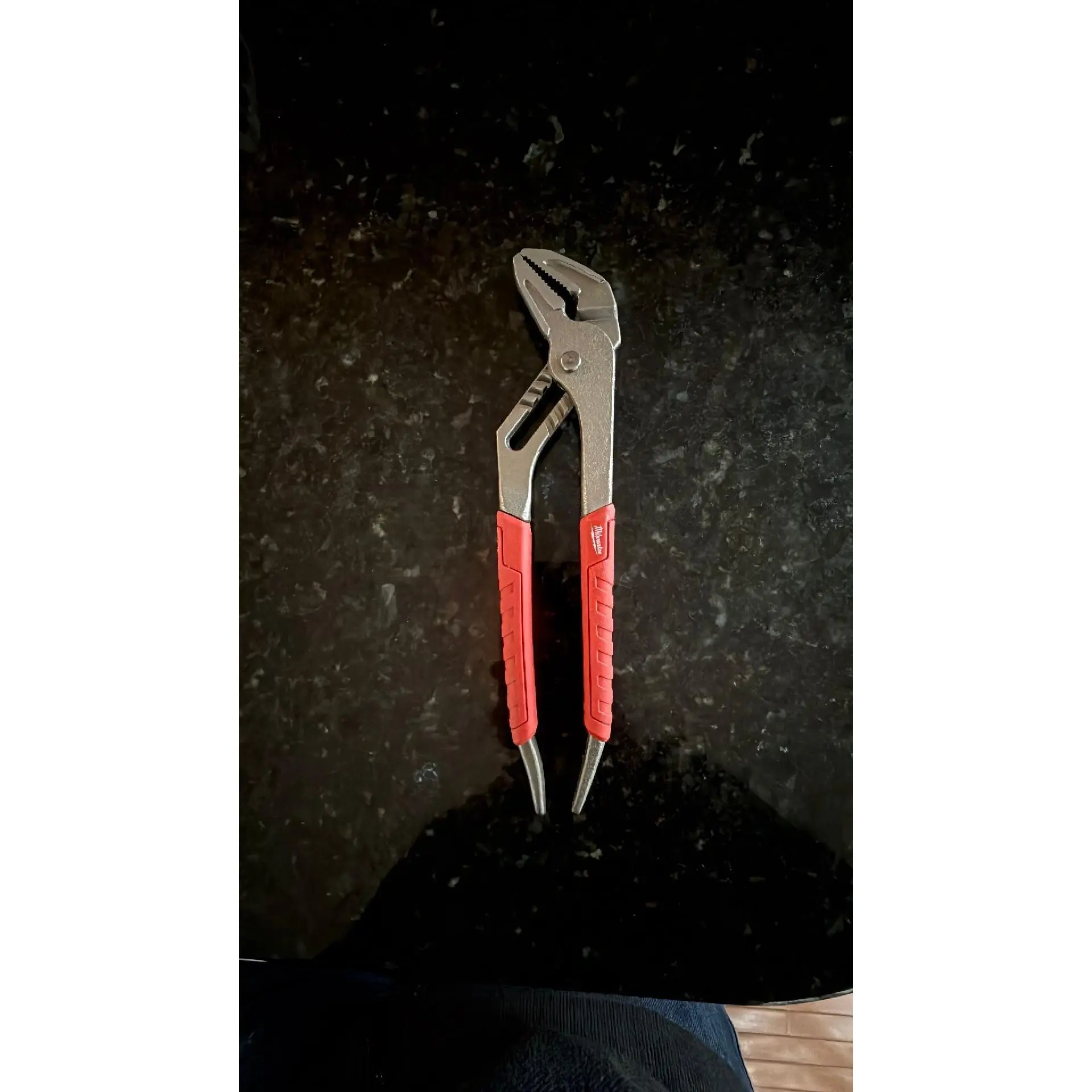 48-22-6310 Milwaukee 10 in. Straight-Jaw Pliers with Comfort Grip