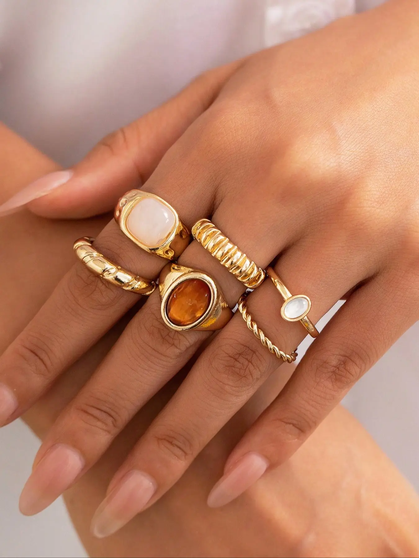 6-Piece Vintage Bohemian Glass Gemstone Stackable Rings Set, Statement Rings, Stylish Thick Jewelry for Women, Daily Wear and Vacation Decor, Perfect Gift for Friends, Boho Style Rings, Stackable Finger Rings, Beautiful Rings