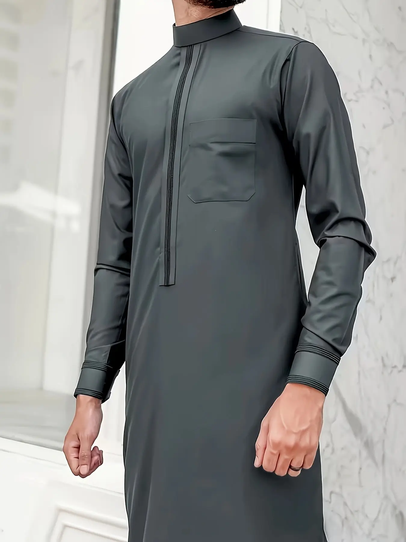 Men's Embroidered Mock Neck Robe, Loose Casual Long Sleeve Robe, Traditional Muslim Clothing for Daily Wear