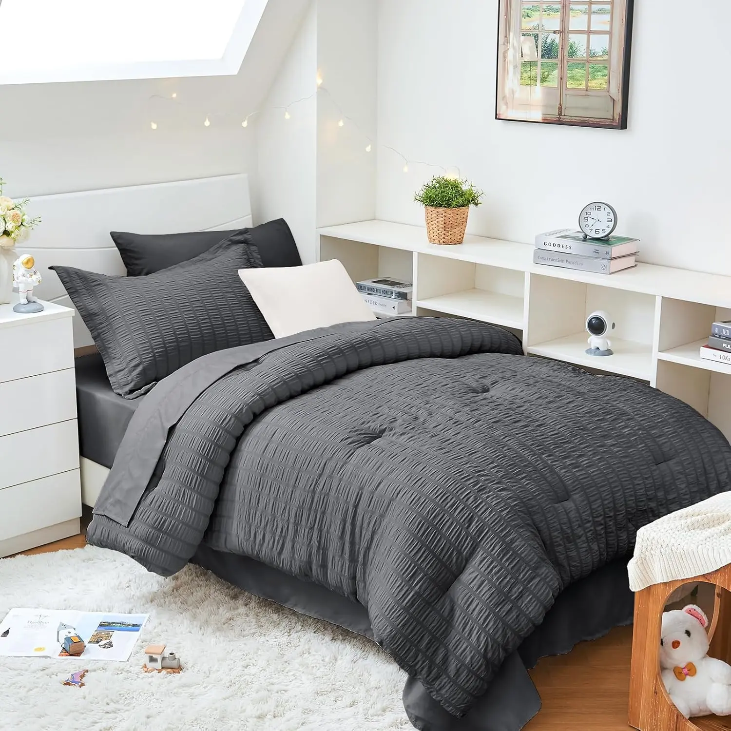Twin XL Seersucker Bedding Set - Wrinkle Resistant, Durable, Pleated Texture, Includes Comforter, Sheet, Pillowcase Sham, Dark Grey (5-Piece for Bedroom), Seersucker Stripe